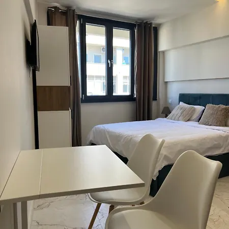 Hotel apartamentowy Garden Boutique 3*