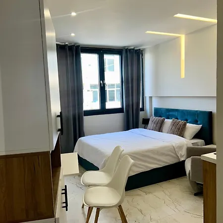 Lägenhetshotell Garden Boutique 3*