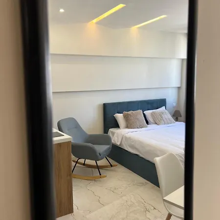 Garden Boutique Aparthotel 3*